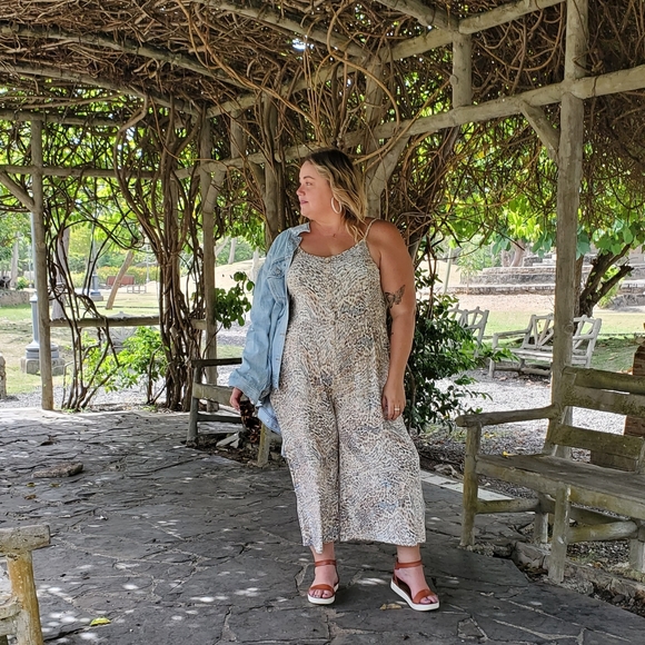 Leopard Jumpsuit - Picture 2 of 4